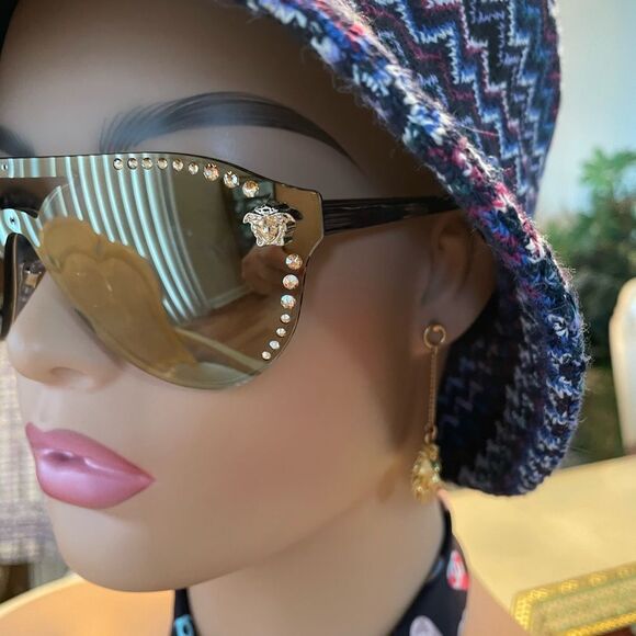 Versace Sunglasses - Picture 7 of 14